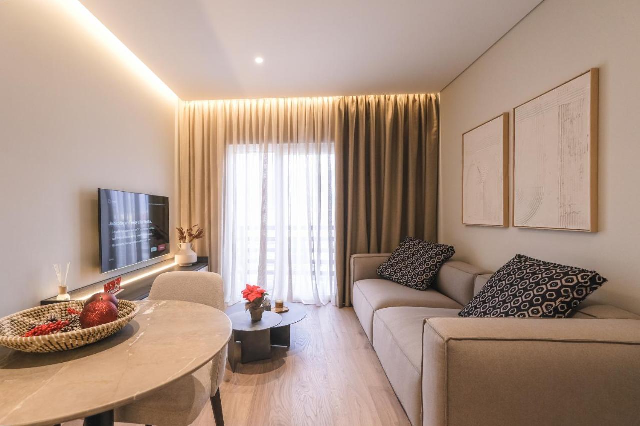 Two Steps Apartments Tirana Exterior photo