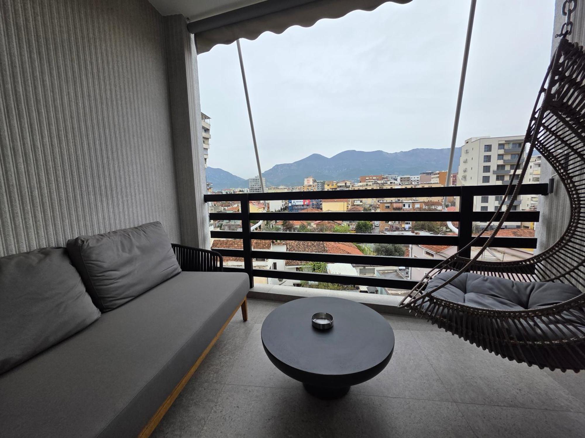 Two Steps Apartments Tirana Exterior photo